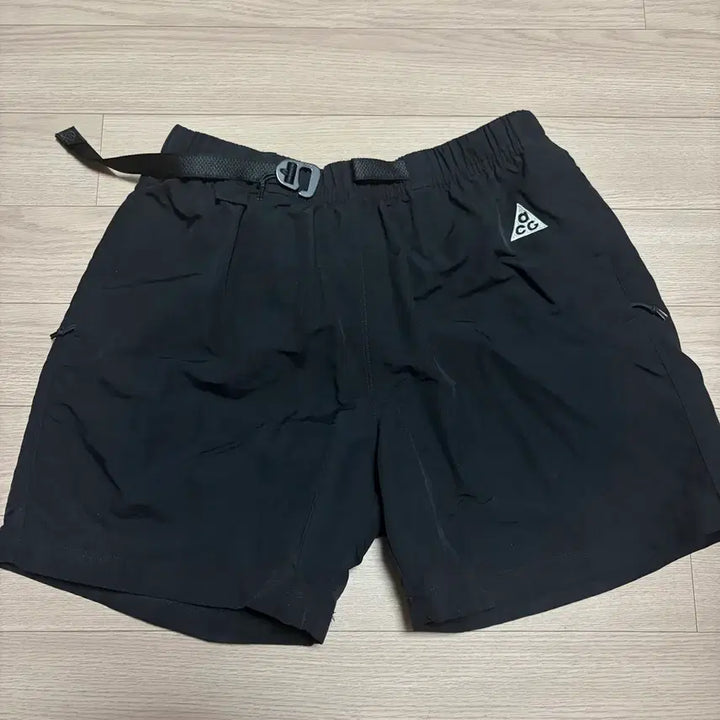 [SOLD OUT] 나이키 ACG 트레일 쇼츠 블랙 다크 스모크 그레이 M