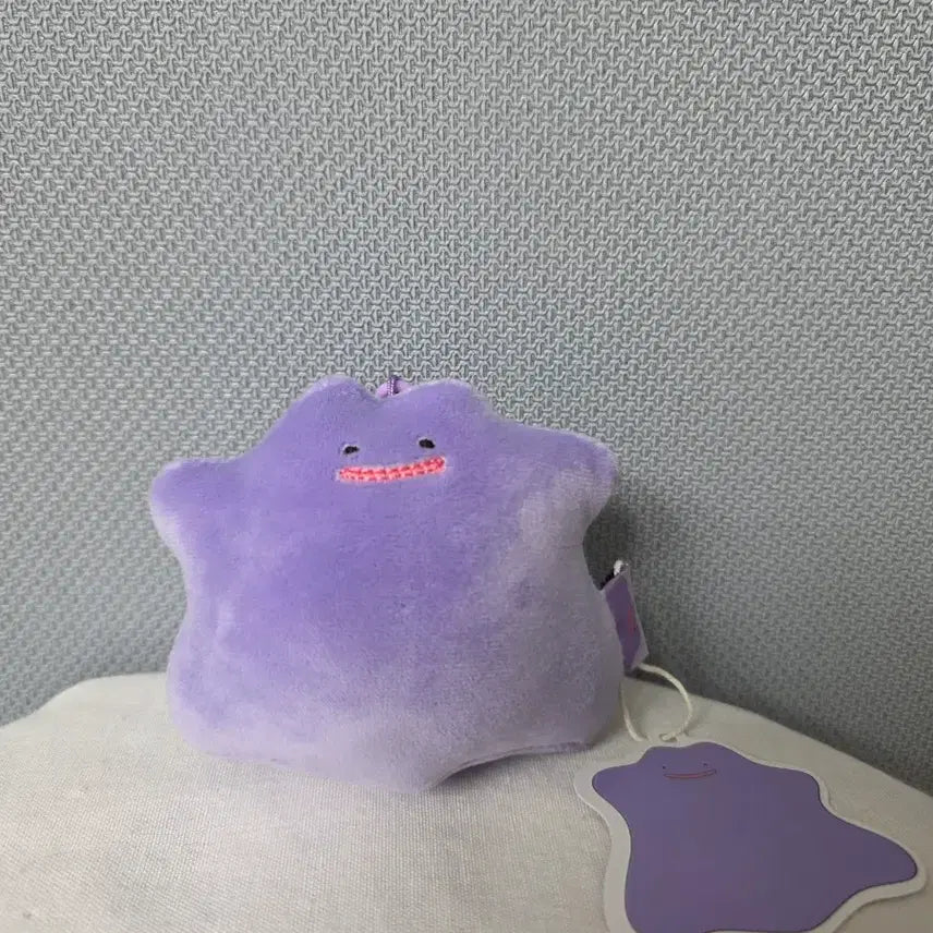 [BUNJANG] Official Pokémon Ditto Plush Keychain (New) / 정품.새상품)포켓몬스터 메타몽 인형 키링