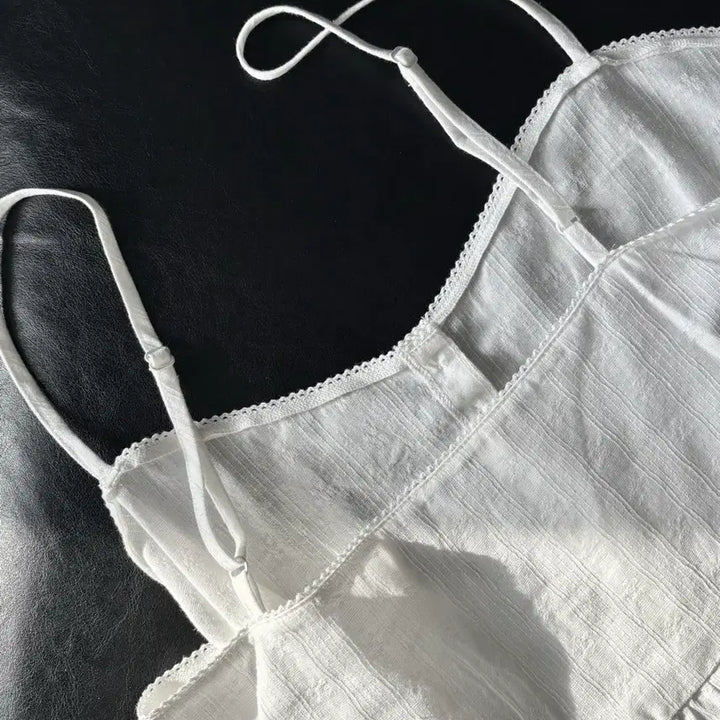 [BUNJANG] Fonec White Frill Cami Blouse / [포네크] 화이트 프릴 끈나시 블라우스