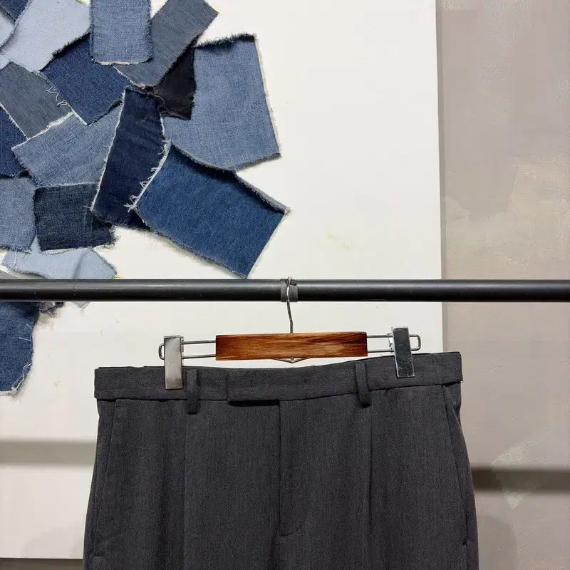 [BUNJANG] Musinsa Standard Casual Pin-tuck Charcoal Slacks (33-inch) / (33인치) 무신사스탠다드 캐주얼 핀턱 차콜 슬랙스 바지 팬츠