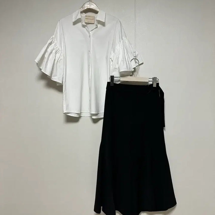 [BUNJANG] It Michaa Flare Culottes Pants / 잇미샤 플레어 퀄롯 팬츠