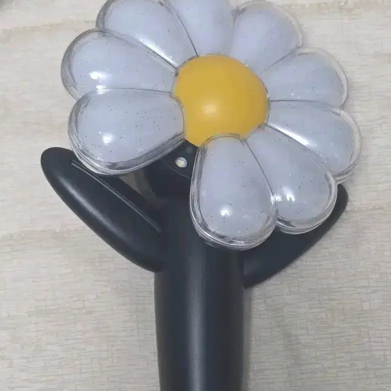 [SOLD OUT] 지드래곤 위버멘쉬 데이지봉 응원봉 빅뱅gd