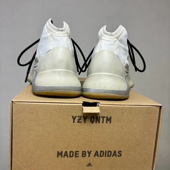 [BUNJANG] Adidas YZY QNTM Mist Slate Sneakers / [260]아디다스 YZY QNTM 퀀텀 미스트슬레이트