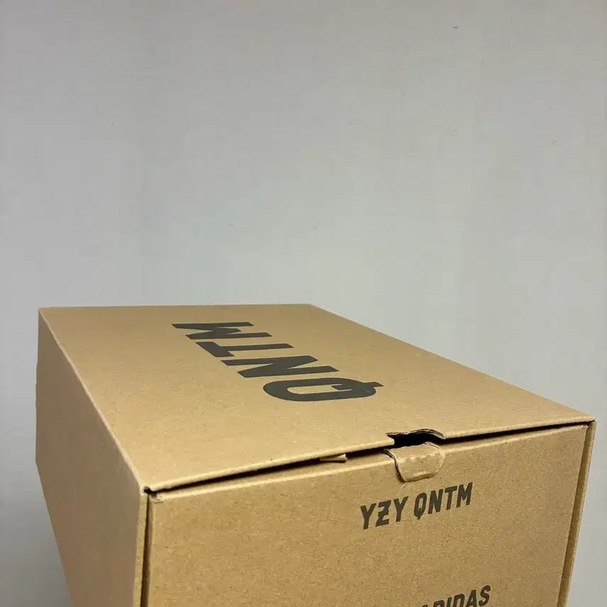 [BUNJANG] Adidas YZY QNTM Mist Slate Sneakers / [260]아디다스 YZY QNTM 퀀텀 미스트슬레이트