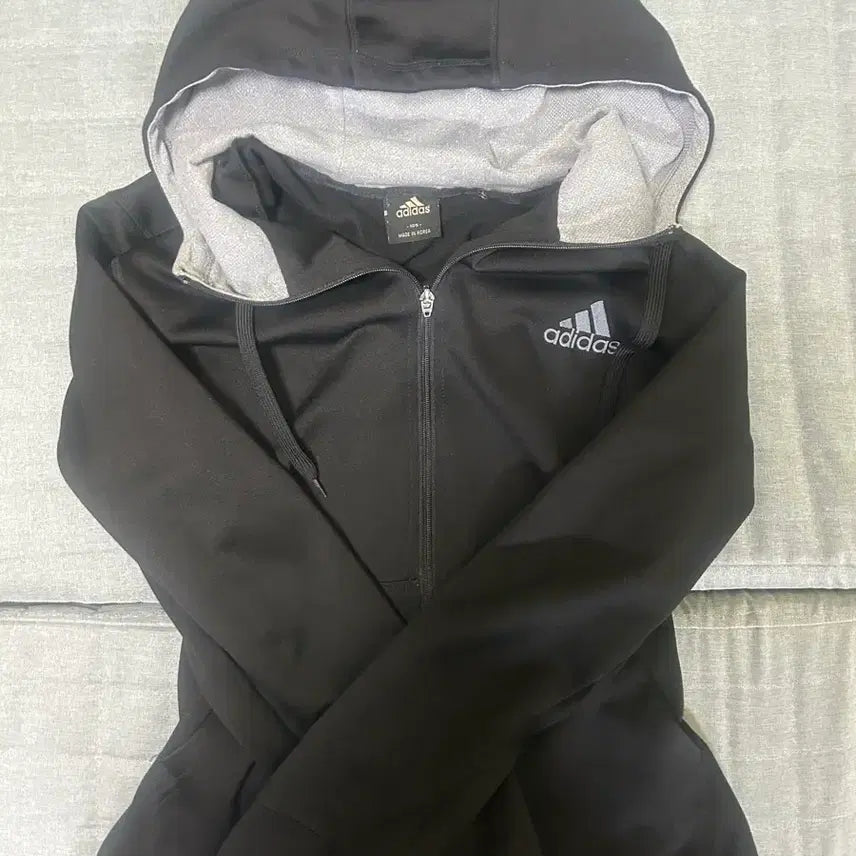 [BUNJANG] Adidas Black Hoodie Zip-Up Size 105 / 아디다스 블랙 후드집업