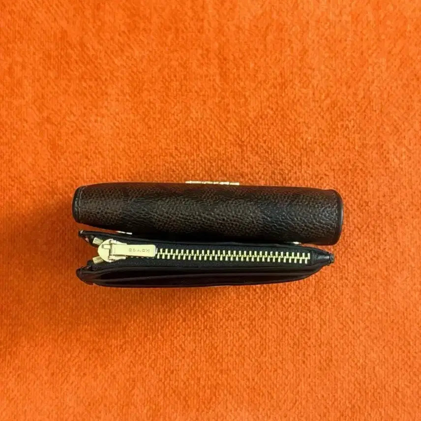 [BUNJANG] Coach Signature Wallet Black Brown / 코치 시그니처 반지갑 블랙 브라운