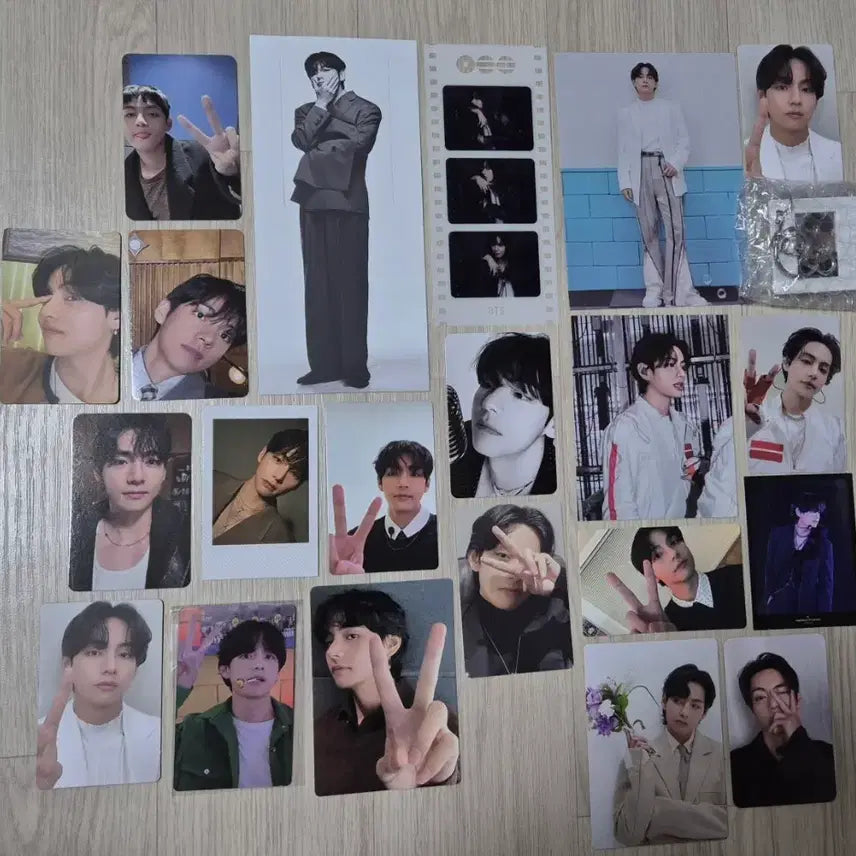 [BUNJANG] BTS V Photocard Bundle Set / 방탄소년단 BTS 뷔 포카