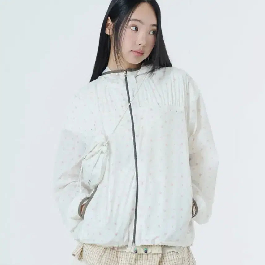 [BUNJANG] aeae FLOWER WINDBREAKER JACKET [WHITE] / aeae FLOWER WINDBREAKER WHITE 바람막이