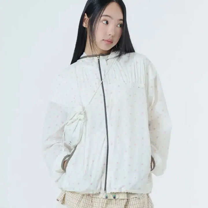 [BUNJANG] aeae FLOWER WINDBREAKER JACKET [WHITE] / aeae FLOWER WINDBREAKER WHITE 바람막이