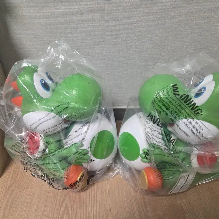[BUNJANG] CGV Yoshi Popcorn Bucket (Sealed) / [미개봉] CGV요시 팝콘통 팝니다