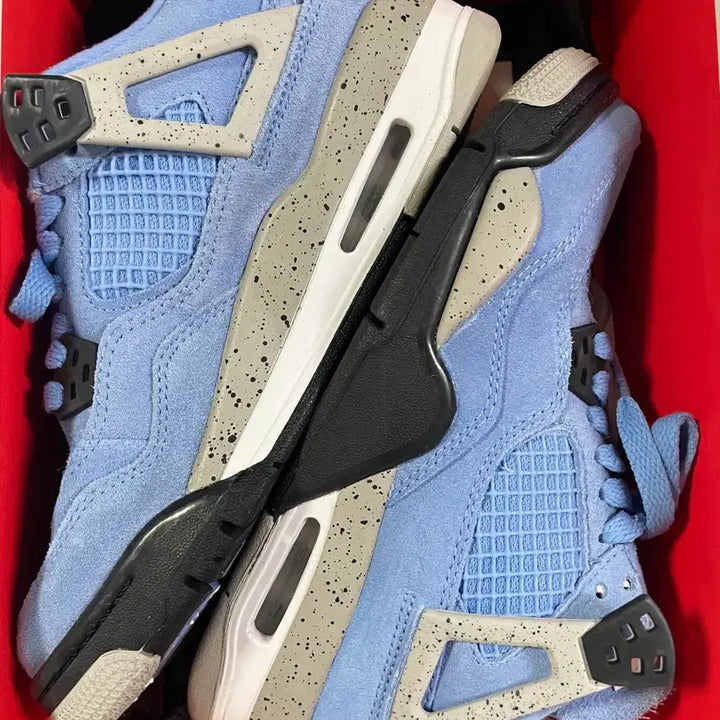[BUNJANG] Nike Jordan 4 University Blue Sneakers / 235) 조던4 유니버시티 블루 크림