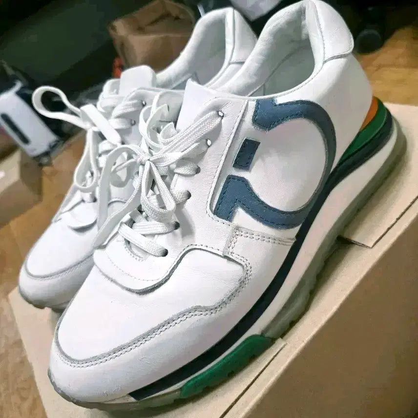 [BUNJANG] Ferragamo Gancini Sneakers (Size 260-265) Shoes / 페라가모 간치니 스니커즈 260~265 (표기41)