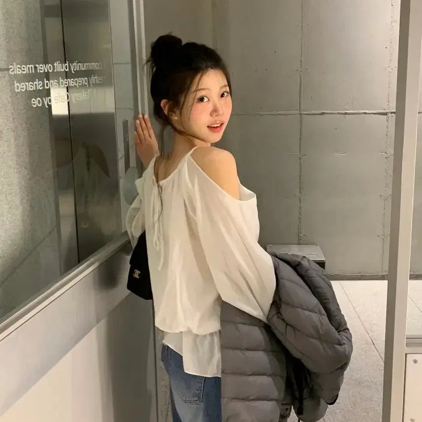 [BUNJANG] Ont Blair Blouse White / 온트 블레어블라우스 화이트