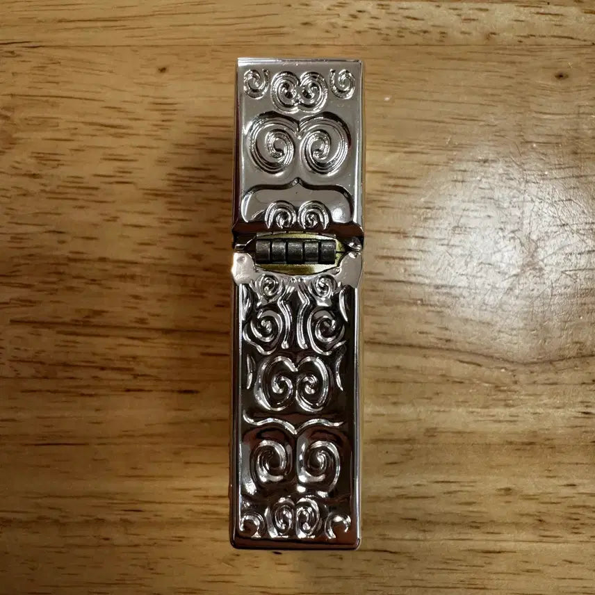 [BUNJANG] ZORRO Lighter (New) / 고급 지포라이터 판매합니다 (미사용 새제품)