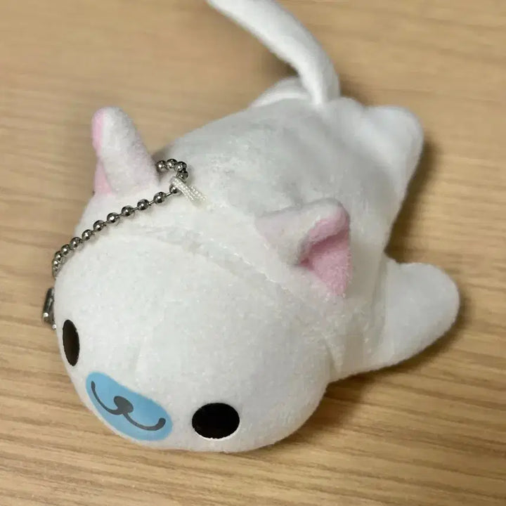 [BUNJANG] White Cat Mamegoma Keychain / 화이트네코 고양이 마메고마 키링