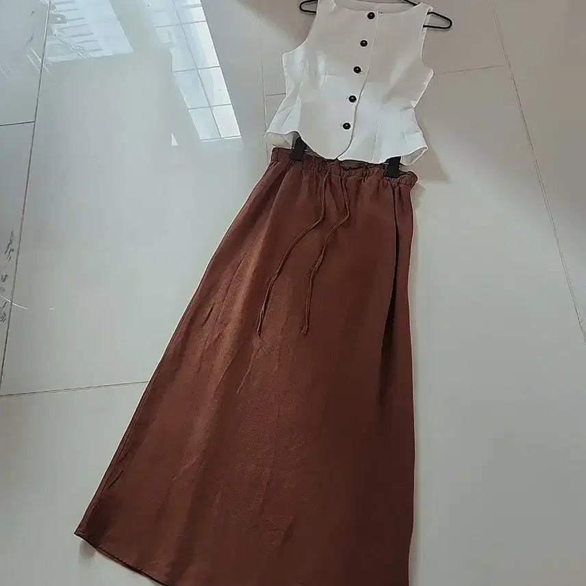 [BUNJANG] Zara 100% Linen Midi Skirt / 9만원짜리 Zara 자라 린넨 100% 미디스커트