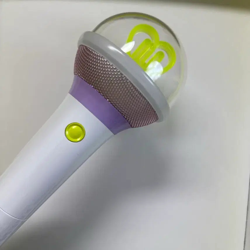 [BUNJANG] IU I-KE Lightstick Ver.3 / 아이유 응원봉 아이크 IU I-KE