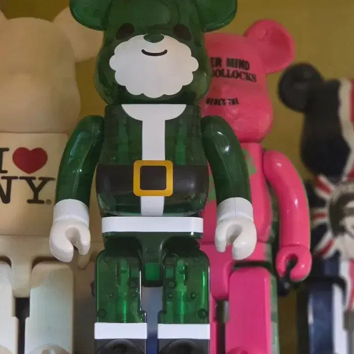 [BUNJANG] Bearbrick Merry Christmas 400% Unsealed / 그린 메리크리스마스 베어브릭 400% 개봉