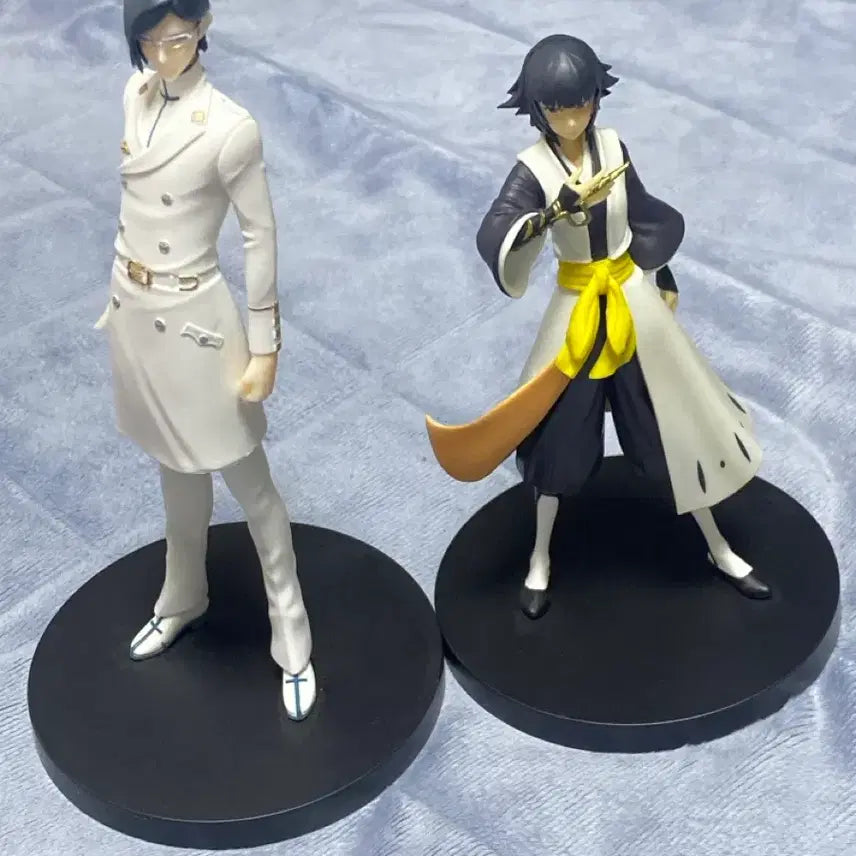 [BUNJANG] Bleach Uryu Ishida &amp; Soi Fon Figure Set / 블리치 이시다 우류 + 소이퐁 피규어
