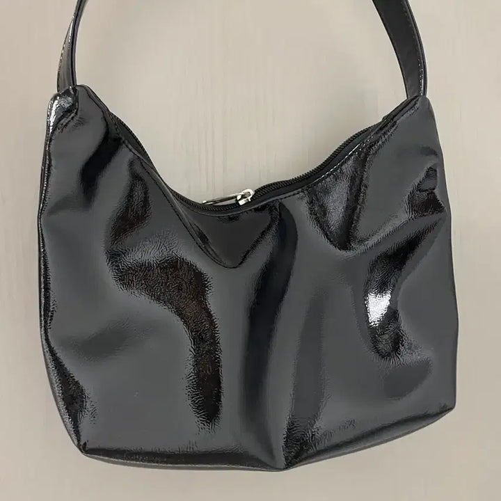 [BUNJANG] Emis Hobo Bag / 이미스 호보백