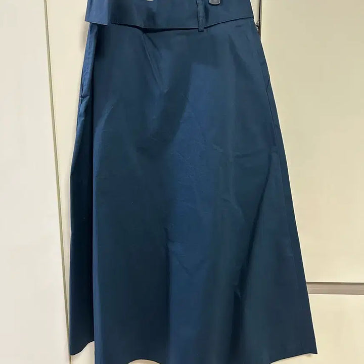 [BUNJANG] Elloge Flare Skirt Navy Size S / 엘로주 Elloge 플레어 스커트 네이비 S사이즈