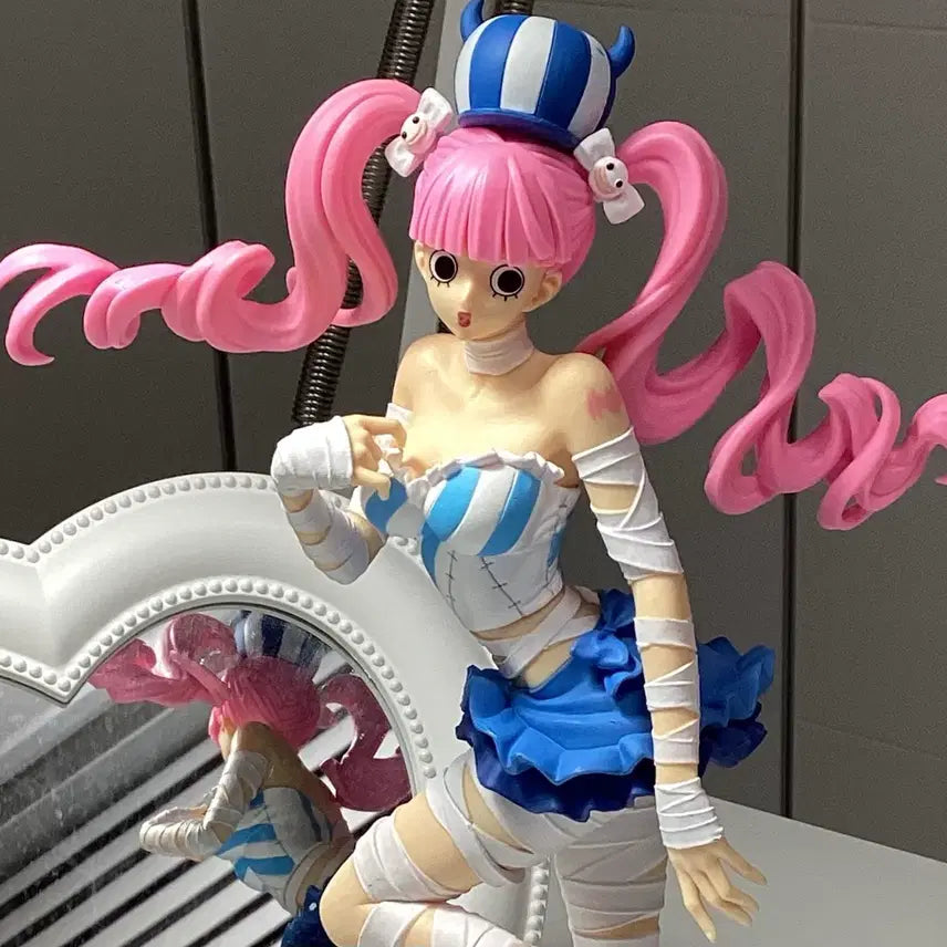 [BUNJANG] One Piece Perona Sweet Style Figure - Type A / 원피스 페로나 Sweet Style 피규어 - A타입
