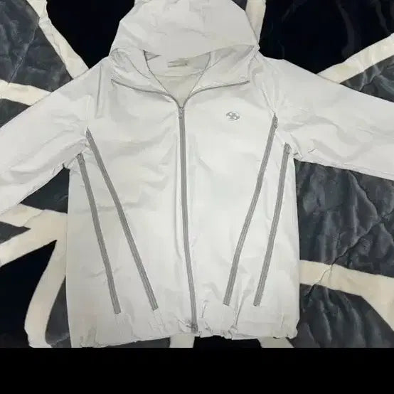 [BUNJANG] Sansan Gear Windbreaker / 산산기어 바람막이