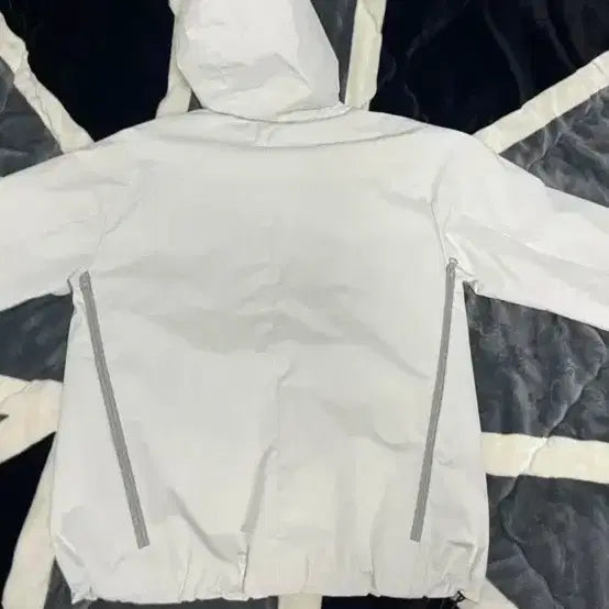 [BUNJANG] Sansan Gear Windbreaker / 산산기어 바람막이