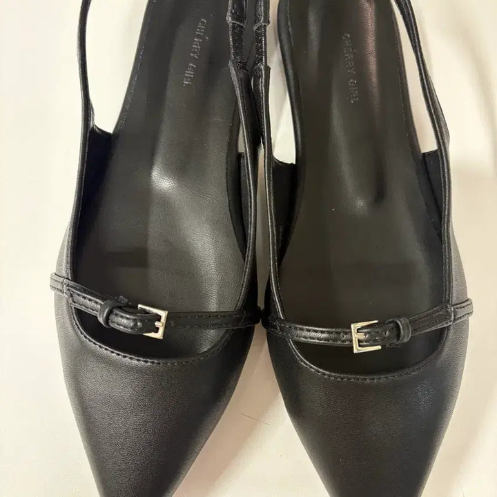 [BUNJANG] Black Pointed Slingback Flats (Size 235) / 블랙 뾰족코 슬링백235 새상품(무료배송)