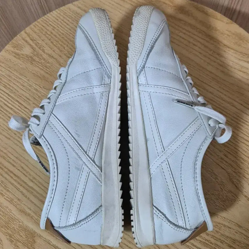 [SOLD OUT] 르꼬끄 포폴라 가죽 스니커즈 240