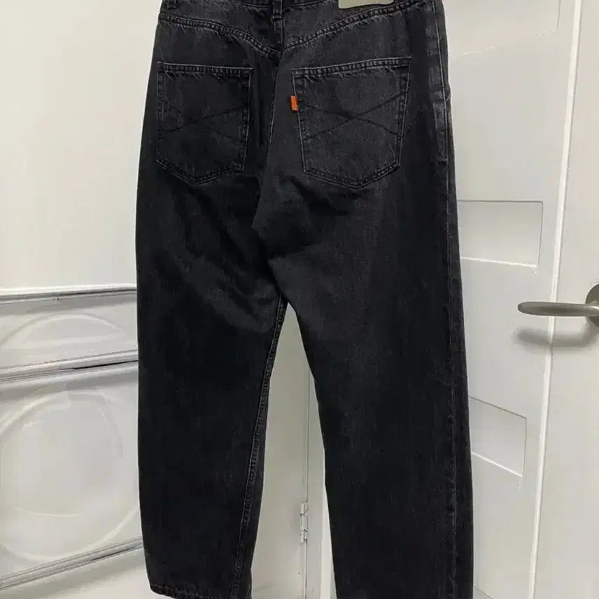 [BUNJANG] Our Selves 23FW Relaxed Denim Pants Bleached Black / [2] 아워샐브스 23fw 릴렉스드 데님 팬츠 블리치드 블랙