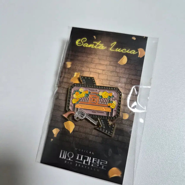 [BUNJANG] Mio Fratello Badge / 미오프라텔로 뱃지