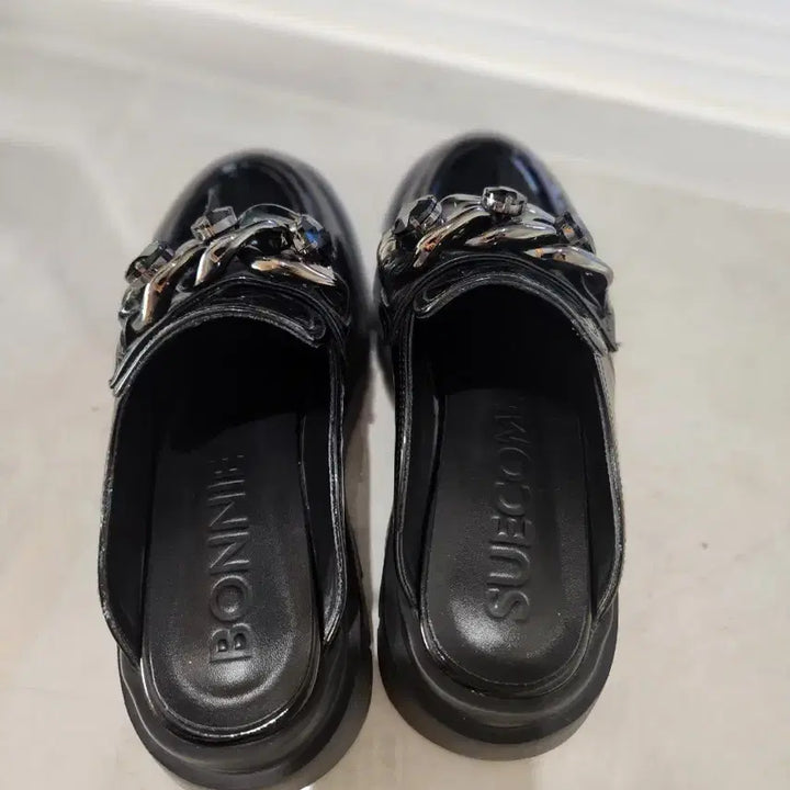 [BUNJANG] SUECOMMA BONNIE Black Chain Detail Heels / 슈콤마보니250.(38사이즈)