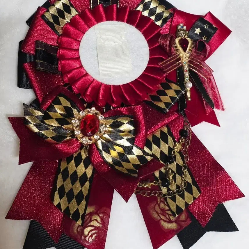 [BUNJANG] Red Rosette Badge / 레드 로제트