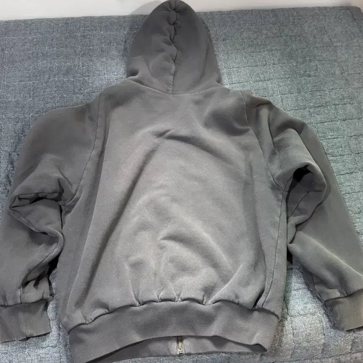 [BUNJANG] Yeezy Dark Grey Hoodie Zip-Up (Size S) / yeezy 후드집업 다크그레이 s