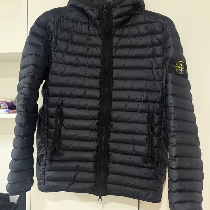 [BUNJANG] Stone Island Lightweight Padded Jacket / 23fw 스톤아일랜드 경량패딩