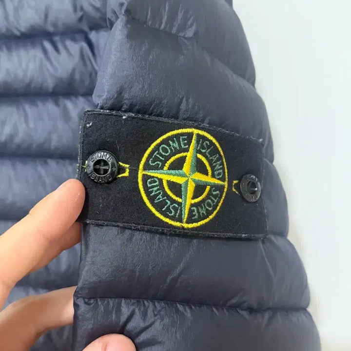 [BUNJANG] Stone Island Lightweight Padded Jacket / 23fw 스톤아일랜드 경량패딩