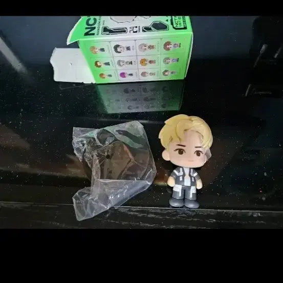 [BUNJANG] NCT Taeyong Figure / 엔시티 태용 피규어