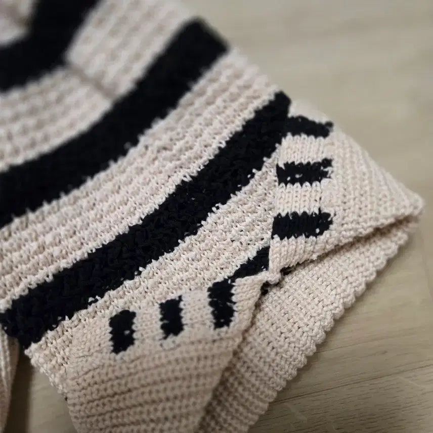 [BUNJANG] TIME Striped Knit Sweater / TIME 타임 스트라이프 니트