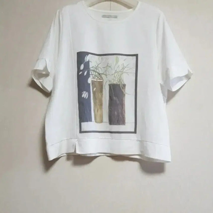 [BUNJANG] Love &amp; Show Floral Print Blouse / 러브앤쇼 블라우스