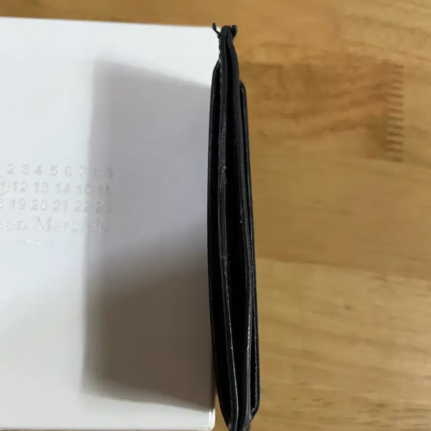 [SOLD OUT] 메종 마르지엘라 카드지갑