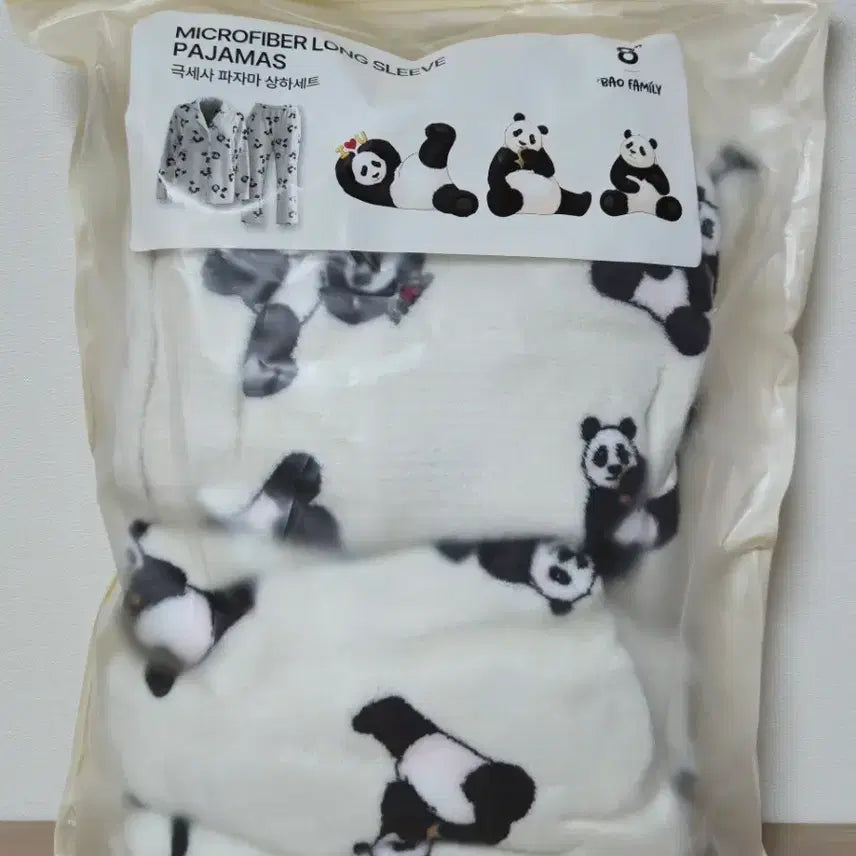 [SOLD OUT] 에잇세컨즈 푸바오 수면 잠옷 세트(M)