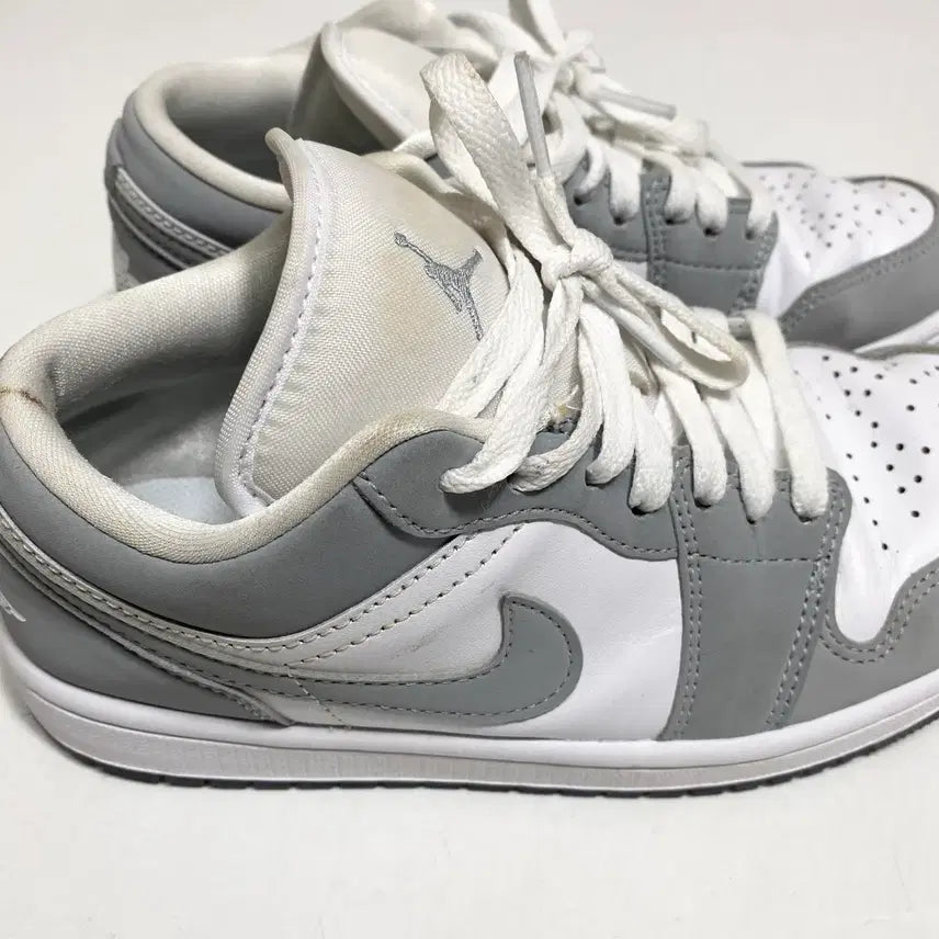 [BUNJANG] Nike Air Jordan 1 Low (235) / 나이키 에어 조던 1 로우 235
