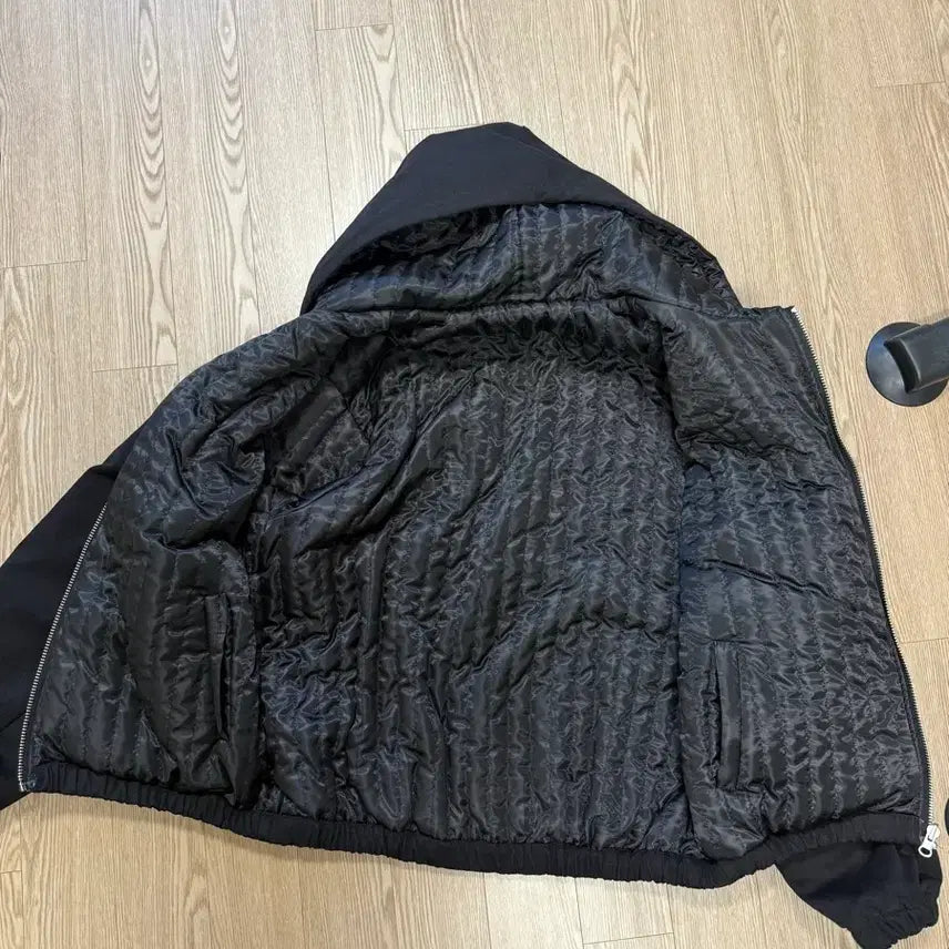 [BUNJANG] Massnoun Peach Work Hood Reversible Jumper Black / [M] 매스노운 피치 워크 후드 리버시블 점퍼 블랙