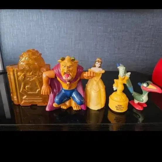 [BUNJANG] Disney Beauty and the Beast Happy Meal Figure / 디즈니 미녀와 야수 피규어 해피밀