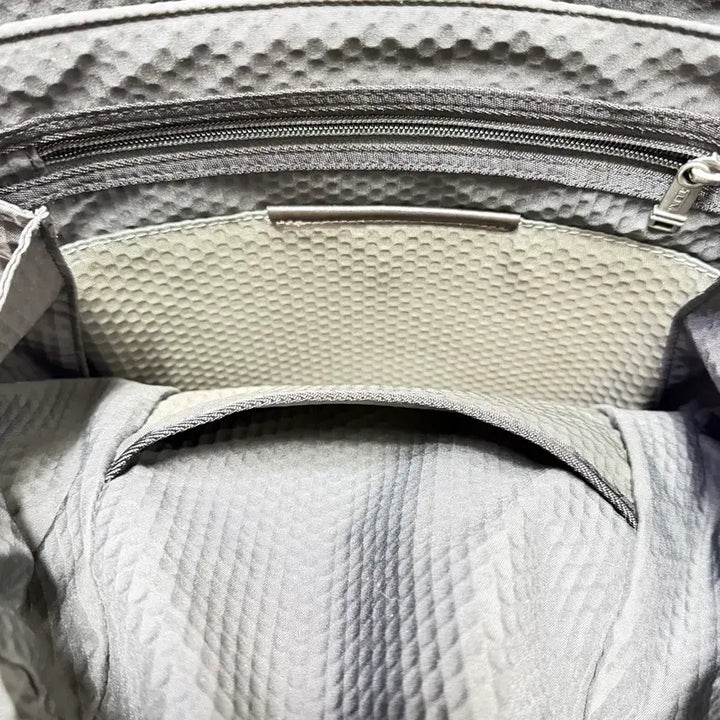 [BUNJANG] Tumi Alpha Bravo Knox Backpack / 투미 알파 브라보 녹스 백팩 (확장형)입니다
