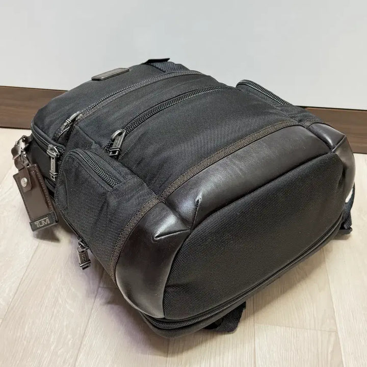 [BUNJANG] Tumi Alpha Bravo Knox Backpack / 투미 알파 브라보 녹스 백팩 (확장형)입니다