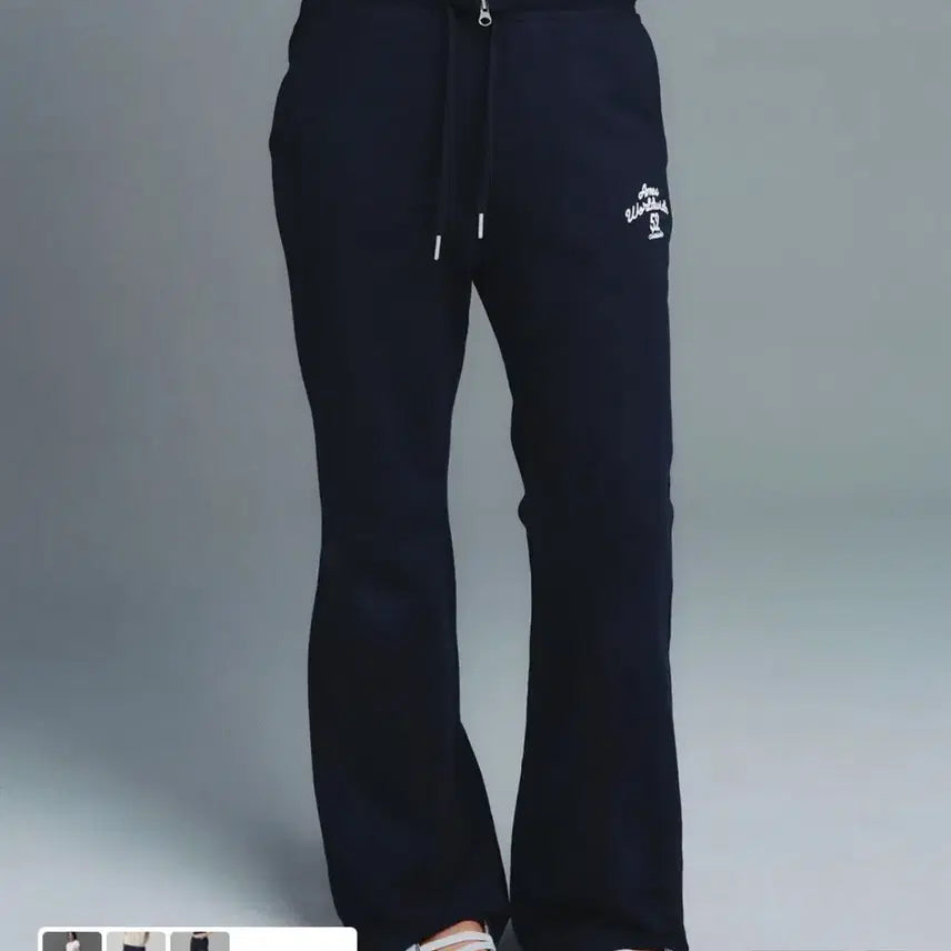 [BUNJANG] Ames Worldwide Classic Slim Bootcut Sweatpants Navy Medium / 아메스월드와이드 클래식 슬림부츠컷 스웻팬츠 네이비 미듐