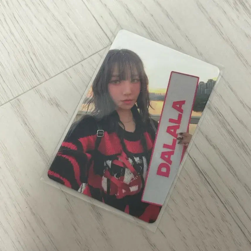 [SOLD OUT] 여자친구 유주 따라랏 이벤트 포카 판매해요