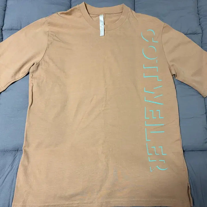 [BUNJANG] Cottweiler Logo T-Shirt Beige / cottweiler 코트와일러 반팔 티셔츠 베이지